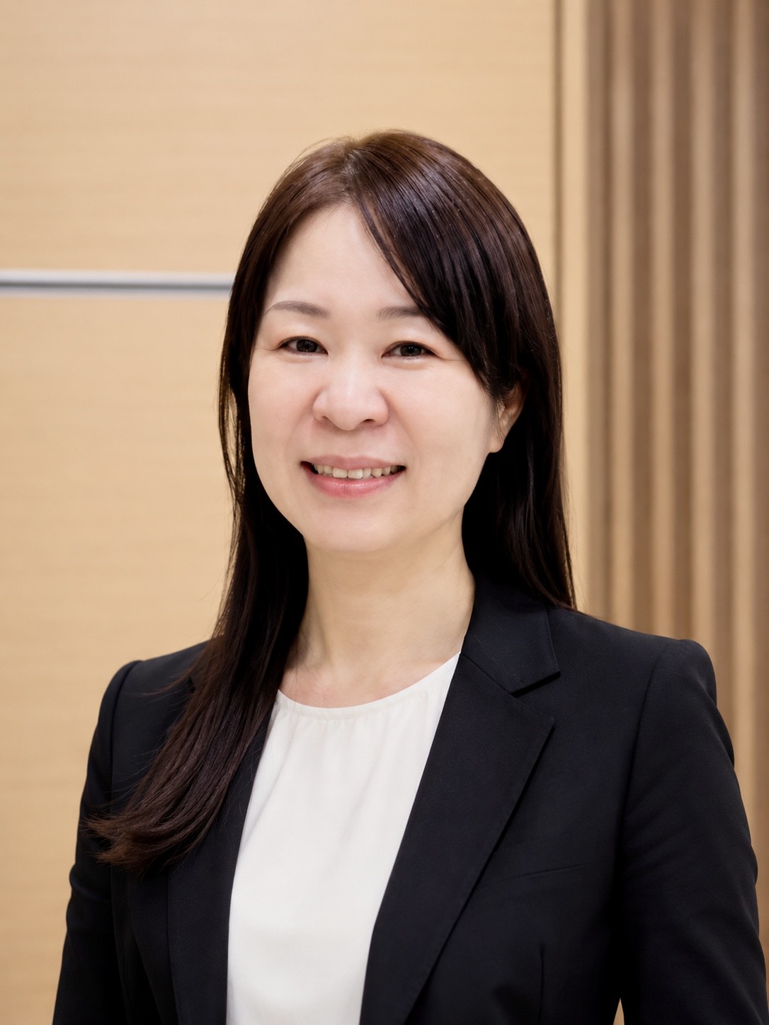 Ms. Mina Liu